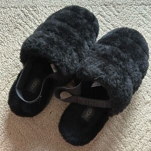 Ugg Fluff Yeah slides